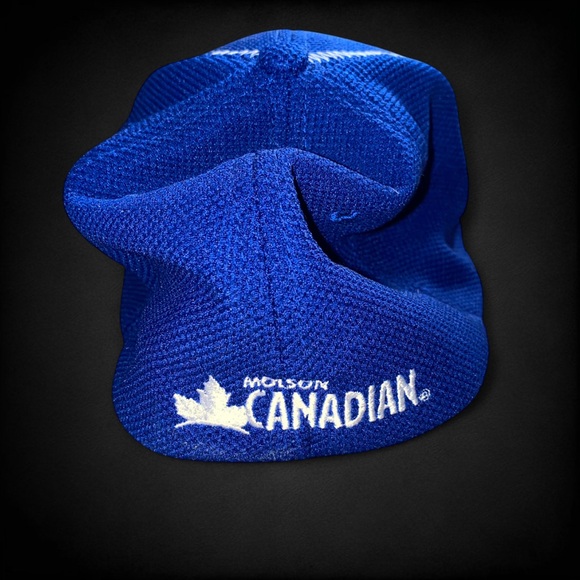 Vancouver Canucks NHL Molson Canadian Promotional Baseball Hat - Picture 4 of 6